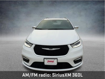 2024 Chrysler Pacifica Hybrid Pinnacle