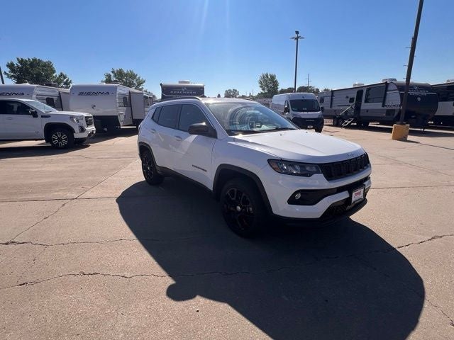 2023 Jeep Compass Latitude Lux