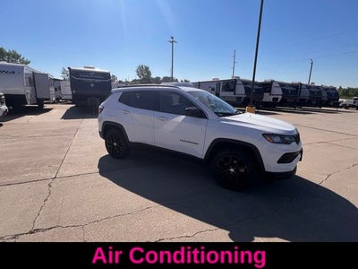 2023 Jeep Compass Latitude Lux