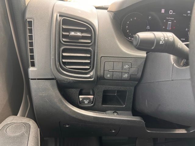 2025 RAM ProMaster 2500 Base