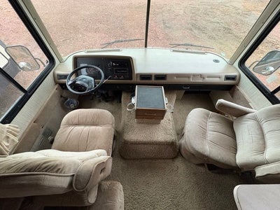 1991 Fleetwood Bounder 34S