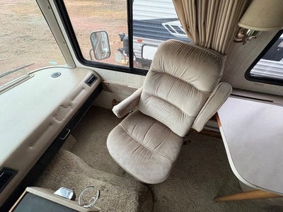 1991 Fleetwood Bounder 34S