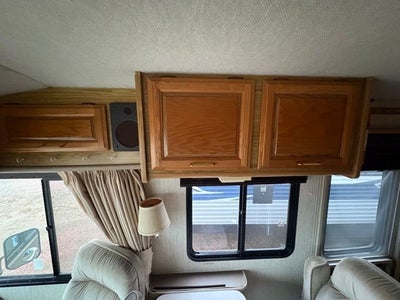 1991 Fleetwood Bounder 34S