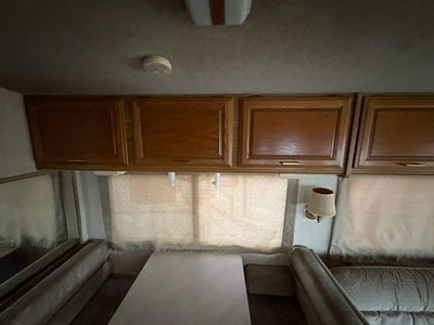 1991 Fleetwood Bounder 34S