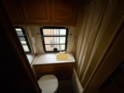 1991 Fleetwood Bounder 34S