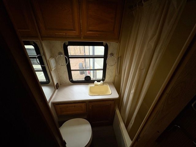 1991 Fleetwood Bounder 34S