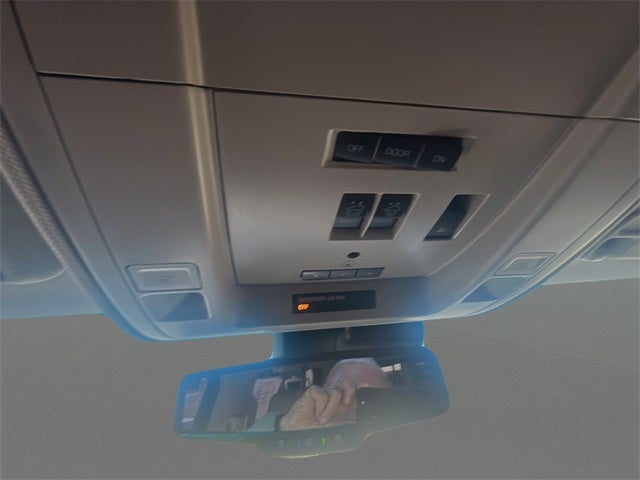 2017 GMC Sierra 1500 SLT Short Box