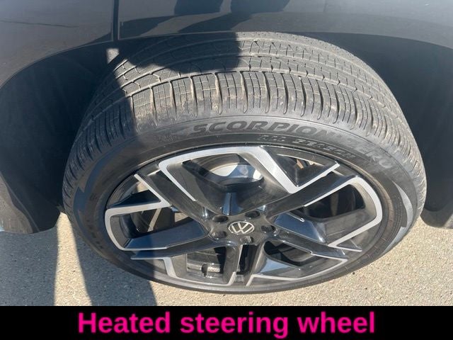 2025 Volkswagen Tiguan 2.0T SEL R-Line