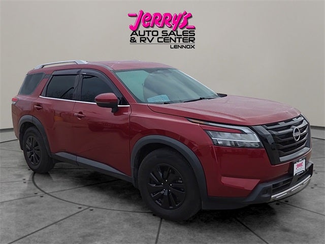 2023 Nissan Pathfinder SL