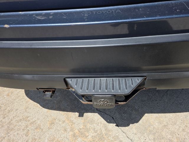 2016 Toyota Highlander Base
