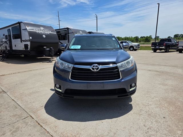 2016 Toyota Highlander Base