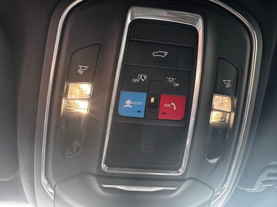 2025 Jeep Wagoneer L Base