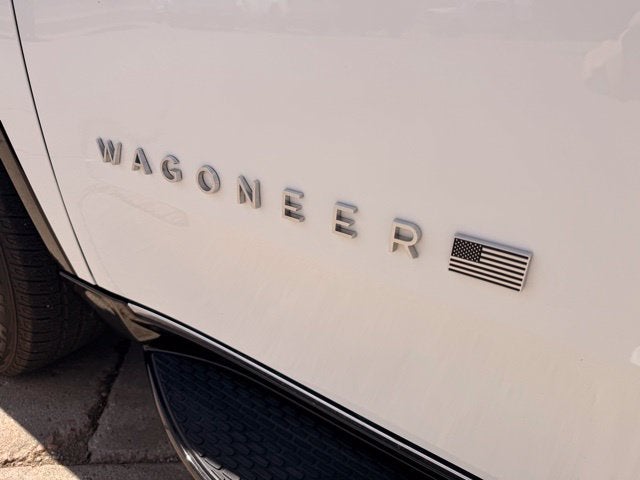 2025 Jeep Wagoneer Base