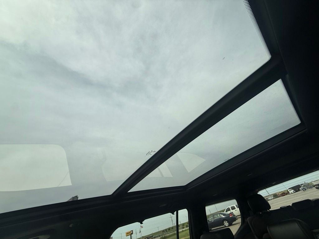2024 Jeep Wagoneer Base
