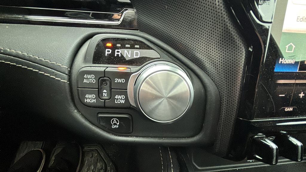 2025 RAM 1500 Limited