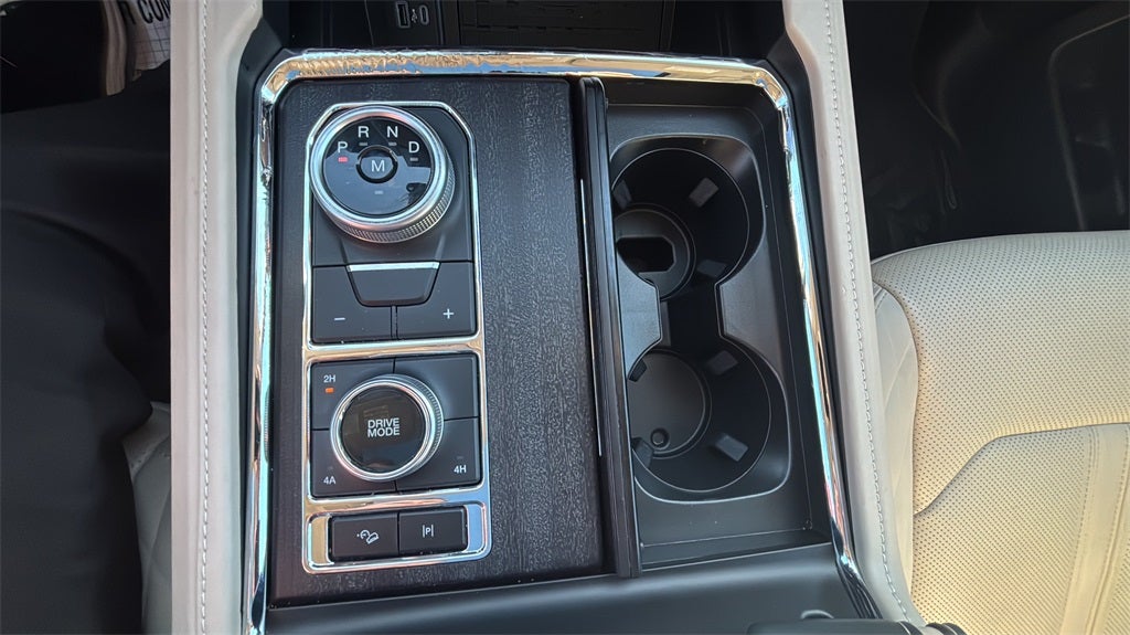 2022 Ford Expedition Max Platinum