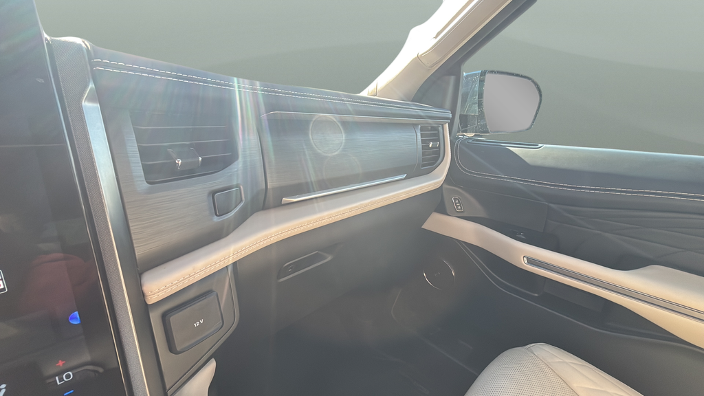 2022 Ford Expedition Max Platinum