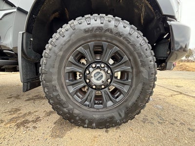 2022 Ford F-250SD Platinum