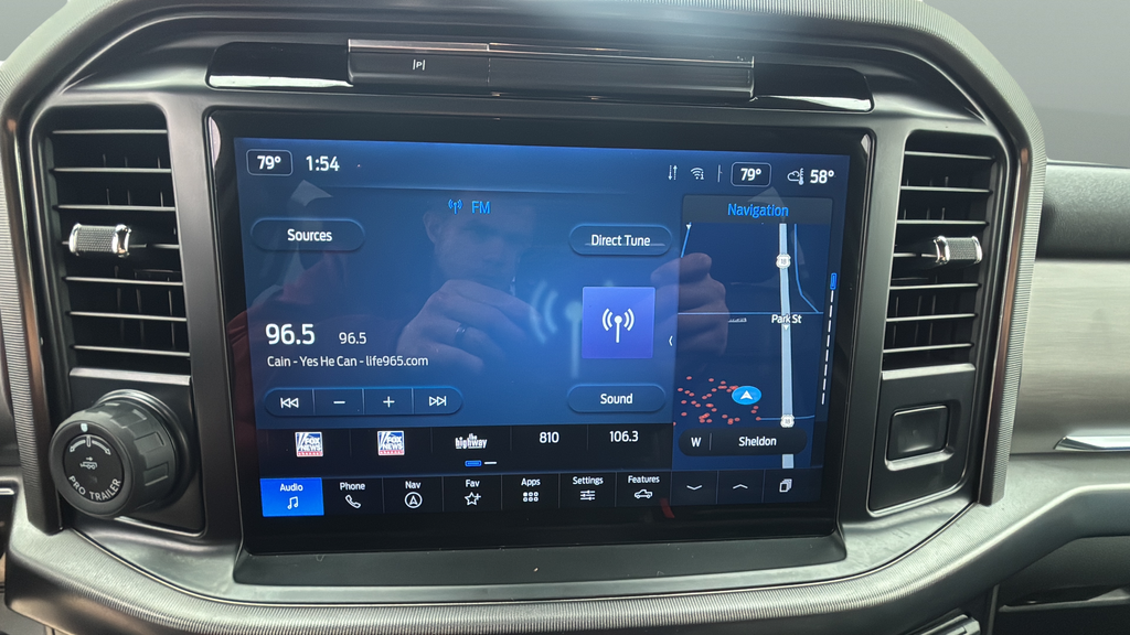 2025 Ford F-150 Platinum 5 1/2 FT BOX