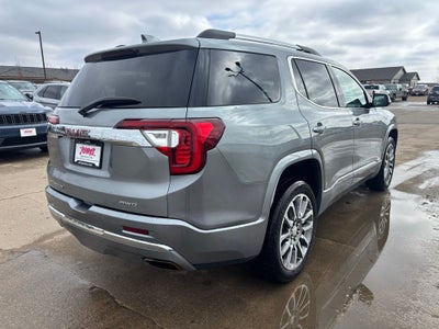 2023 GMC Acadia Denali