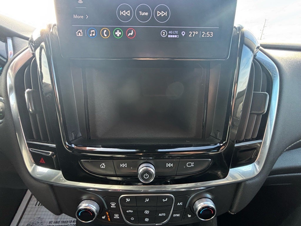 2022 Chevrolet Traverse LT Leather