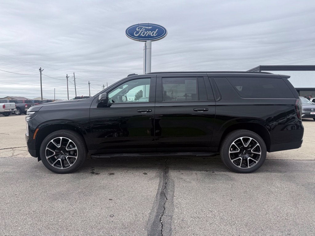 2026 Chevrolet Suburban RST