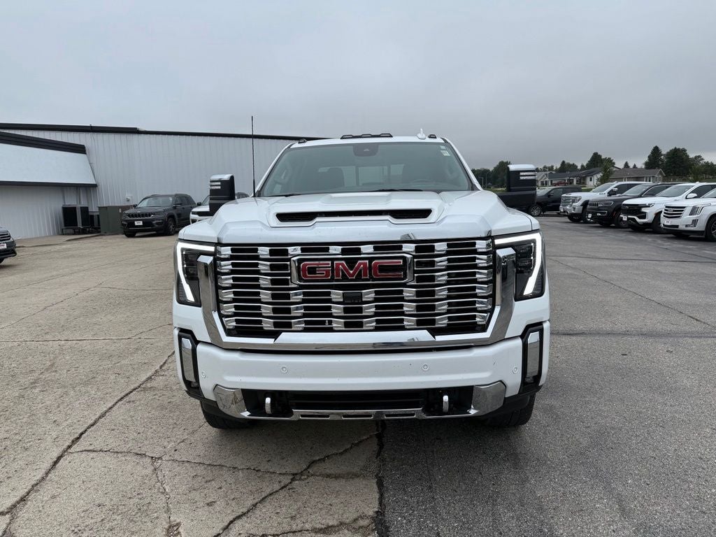 2024 GMC Sierra 2500HD Denali