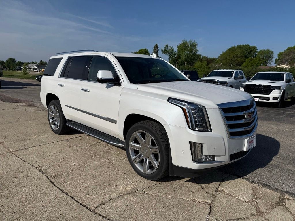 2020 Cadillac Escalade Luxury