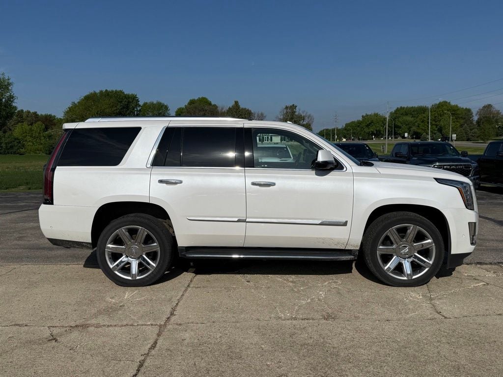 2020 Cadillac Escalade Luxury