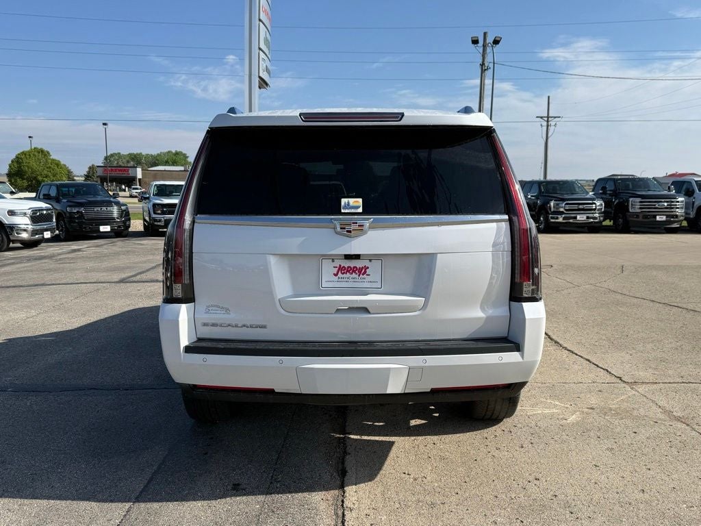 2020 Cadillac Escalade Luxury