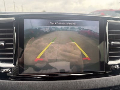 2025 Chrysler Pacifica Select