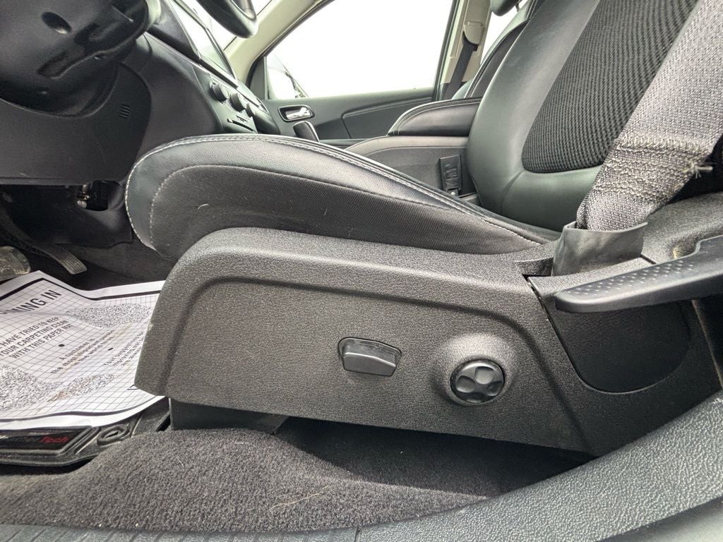 2019 Dodge Journey Crossroad