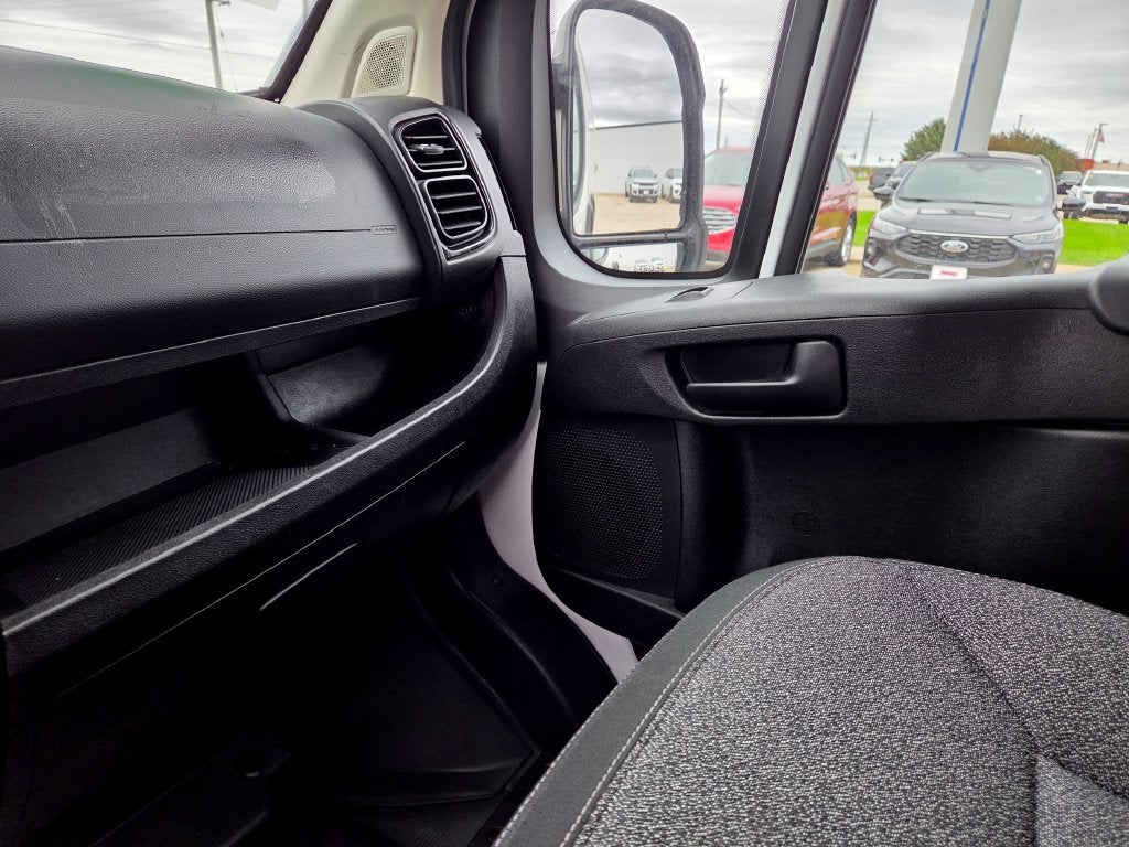 2025 RAM ProMaster 2500 Base
