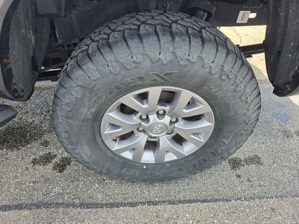 2018 Toyota Tacoma SR5 V6