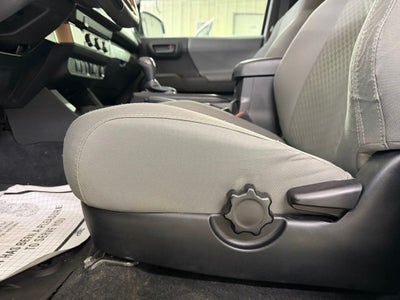 2022 Toyota Tacoma Base