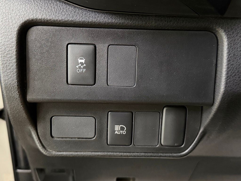 2022 Toyota Tacoma Base