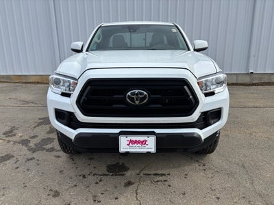 2022 Toyota Tacoma Base
