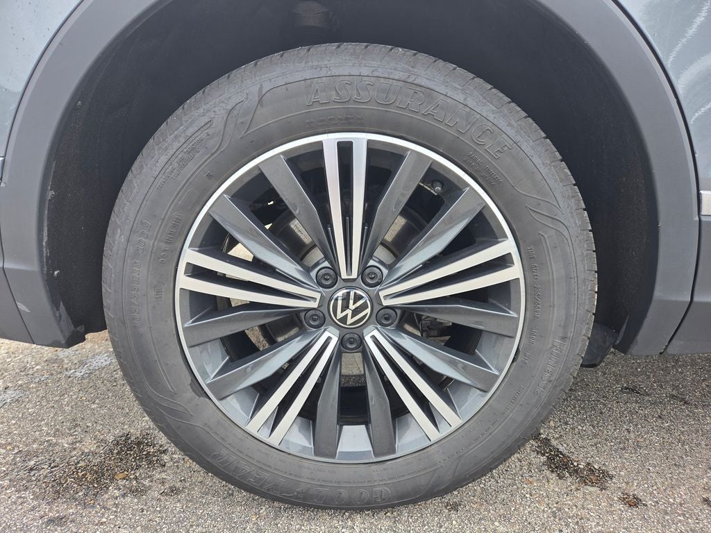2024 Volkswagen Tiguan 2.0T Wolfsburg Edition